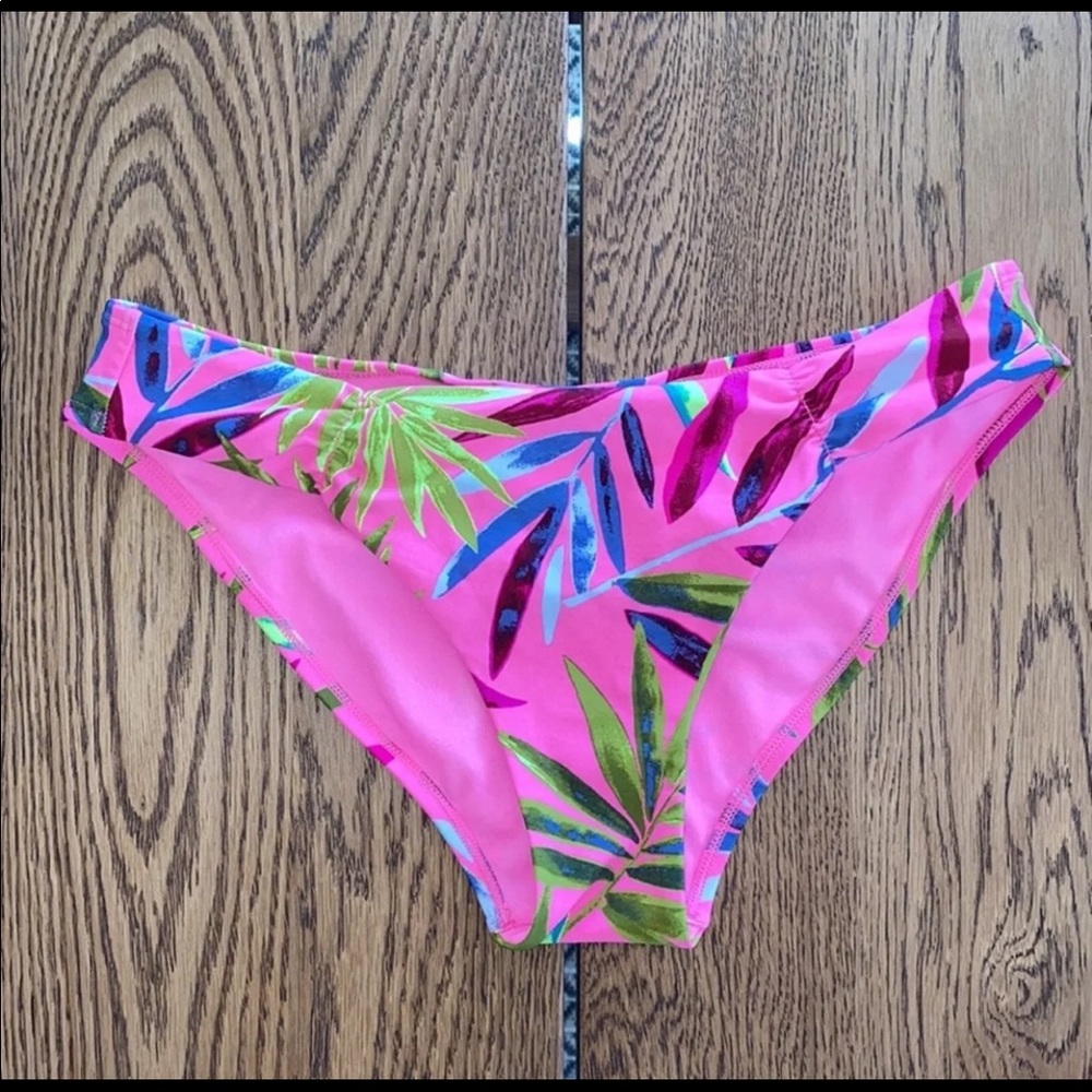 Target bikini! - Picture 5 of 6